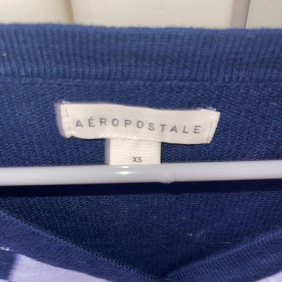 Aeropostale Cropped Button Up Sweater - Picture 4 of 4